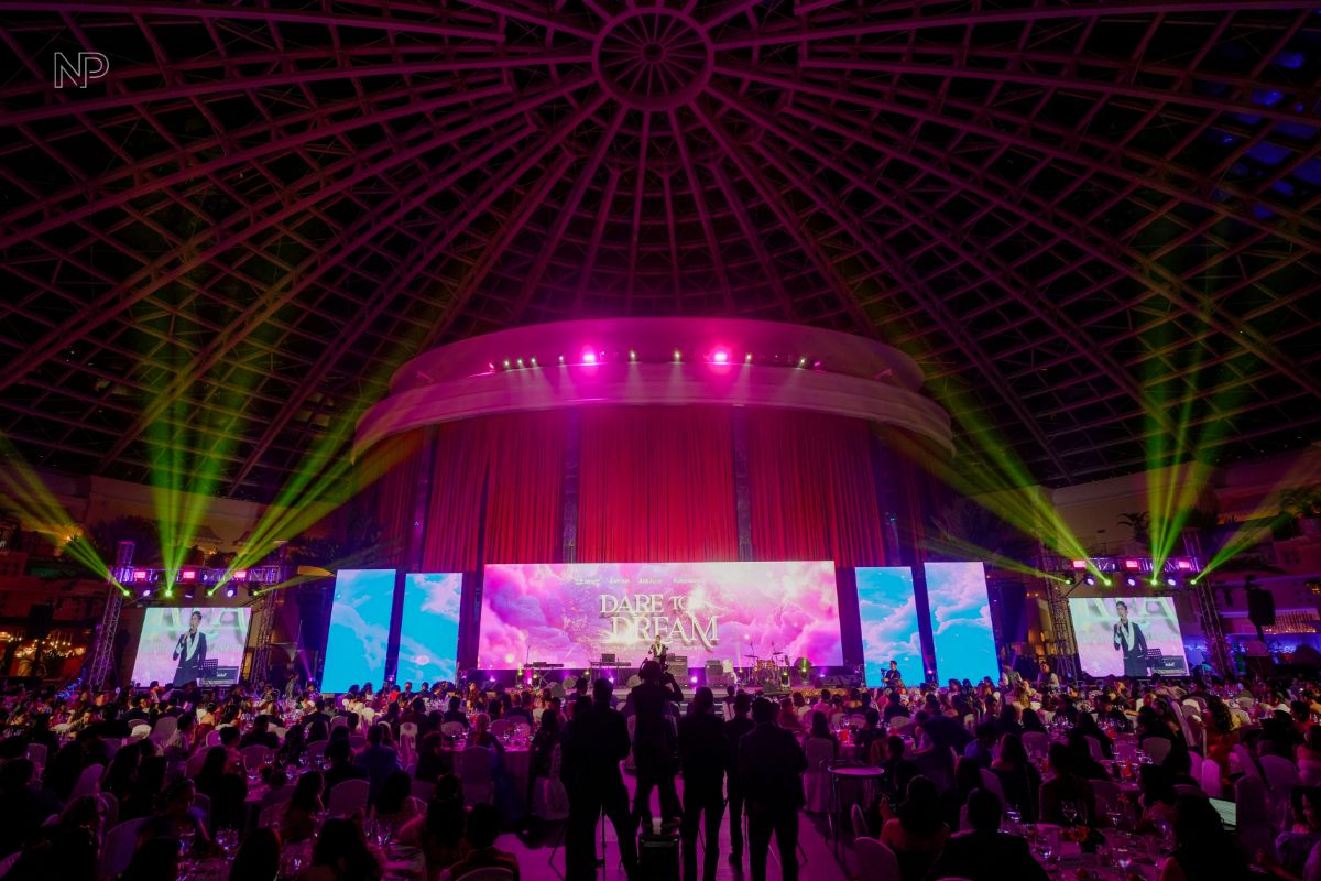 Reasons to Hire a Corporate Event Photographer for Your New Year’s Party